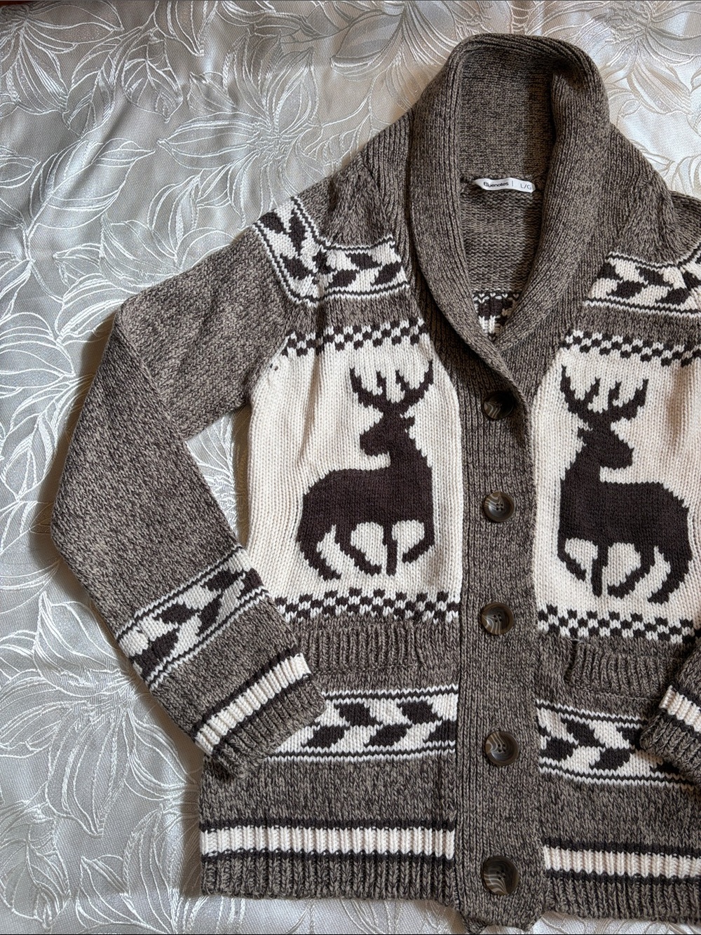 Bluenotes Brown and White Shawl Collar Reindeer Knit Cardigan - Women's Large - Picture 2 of 12